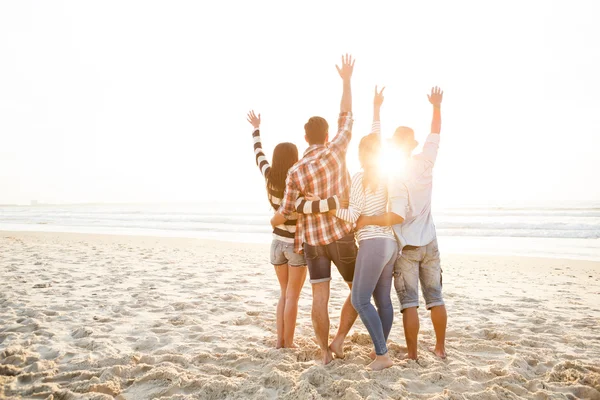 El mejor verano es con amigos — Foto de Stock