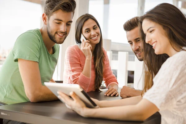 Reunión con amigos — Foto de Stock