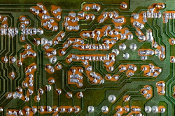 Зеленый аналоговый pcb без компонент плоский фон — стоковое фото