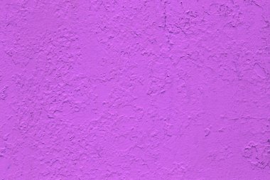 Yeni parlak mor yağlı boya tabakası soyulmuş eski katman üzerinde düz yüzey dokusu
