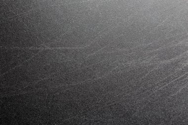 Seçici odak ile soyut siyah çizilmiş alt yüz yakın plan