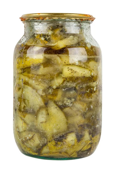 Velhos picles em frasco de vidro com tampa enferrujada em mau estado isolado no fundo branco — Fotografia de Stock