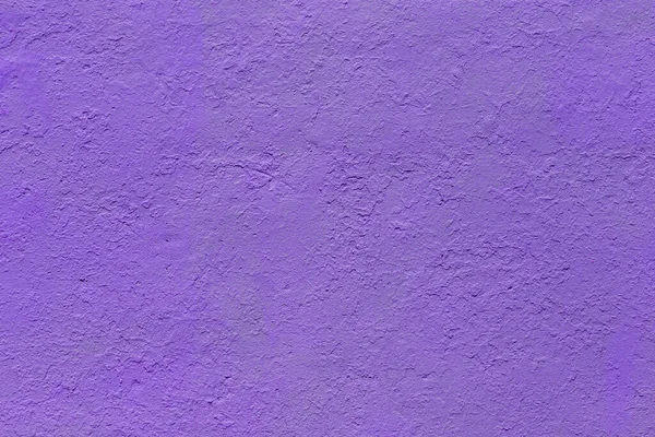 Fondo y textura de superficie plana gruesa pintada de color púrpura mate bajo la luz solar directa —  Fotos de Stock