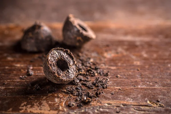 Pressed black pu-erh tea — Stock Photo, Image