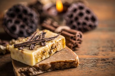 Vanilya ile el yapımı Sabun