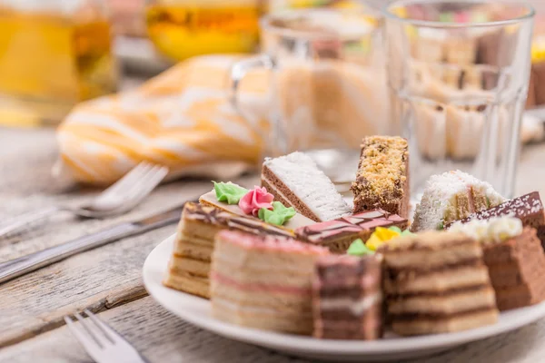 Deliciosos mini pasteles — Foto de Stock