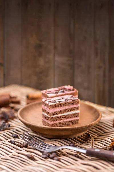 Kleine geschichtete Kuchen — Stockfoto