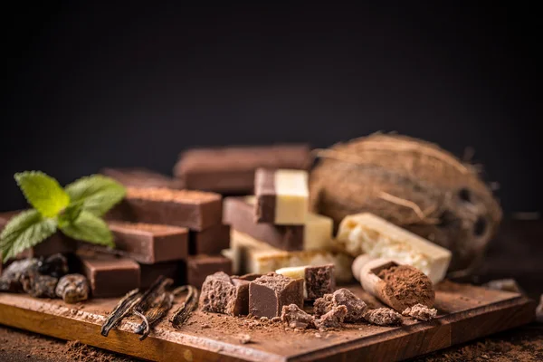 Homemade chocolate bars — Stock Photo, Image