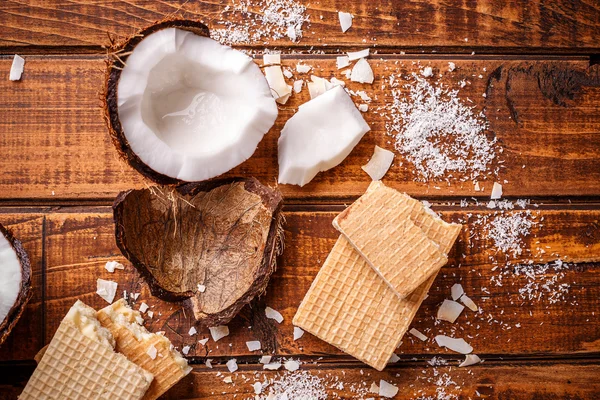 Wafers fylla med vit choklad — Stockfoto