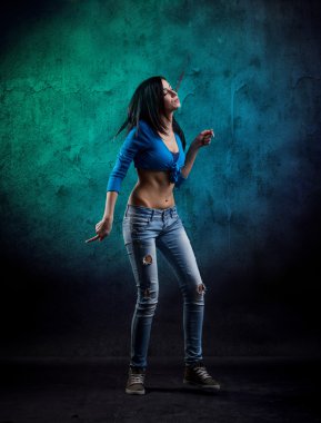 Modern dansçı pozlar