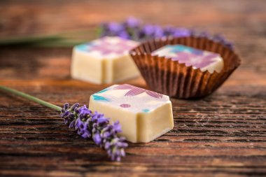 lezzetli çikolatalı pralin