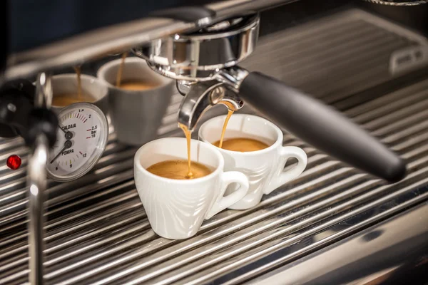 Máquina de café expresso profissional — Fotografia de Stock