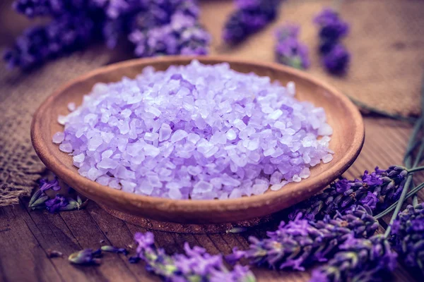 Lavendelsalz, Wellness — Stockfoto