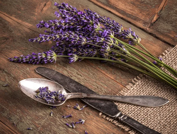 Mazzo di fiori di lavanda — Foto Stock