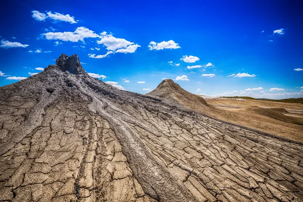 Aktiv lera vulkaner — Stockfoto