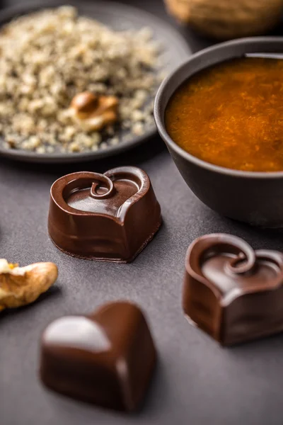 Deliziosi dolci al cioccolato — Foto Stock