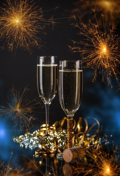 Two glasses of champagne Royalty Free Stock Images