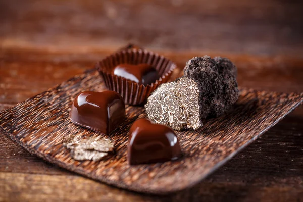 Čokoládové pralinky s lanýži — Stock fotografie