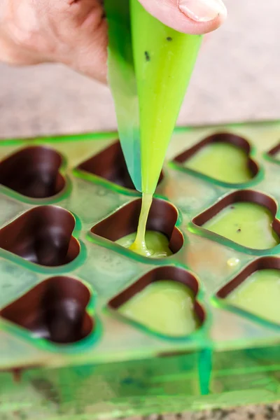 自制巧克力果仁糖 — 图库照片