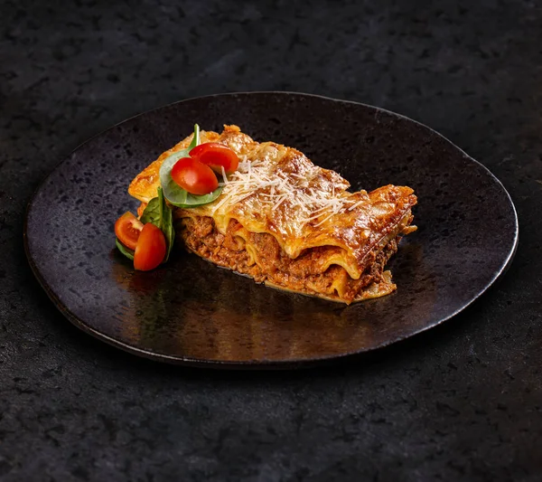 Chutné lasagne s masem — Stock fotografie
