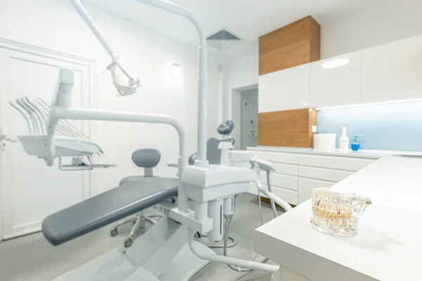 Nowoczesna koncepcja stomatologii — Zdjęcie stockowe