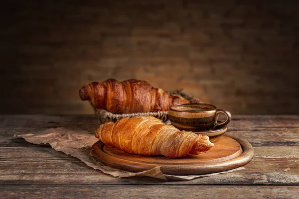 Croissants frescos para el desayuno — Foto de Stock