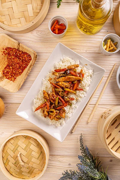 Geleneksel Otantik Çin Yemeklerine Düz Bir Bakış — Stok fotoğraf