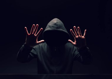 Kara yüz hacker 'ı