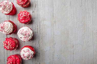 Sevgililer Günü için düz kompozisyon