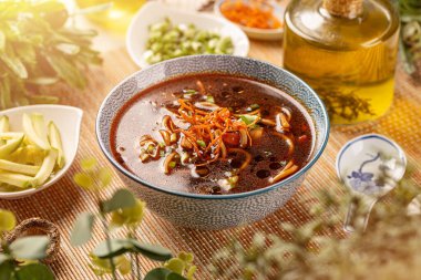 Çin sebze çorbası.