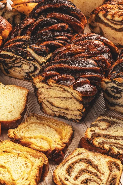 Zoete zelfgemaakte babka — Stockfoto