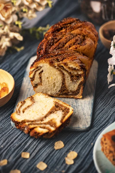 Babka Retorcido Con Nueces Productos Panadería Confitería —  Fotos de Stock