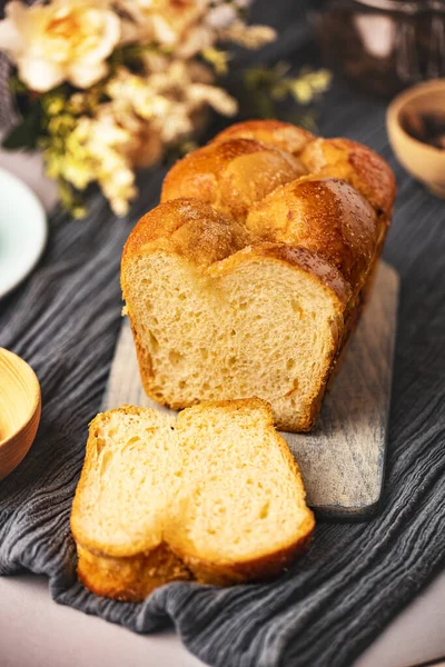 Домашній Запечений Плетений Хліб Бріче Готовий Їжі — стокове фото