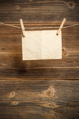 Blank pieces of paper 