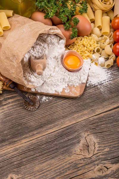 Pasta ingredients — Stock Photo, Image