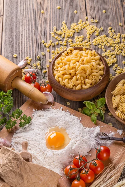 Ingredients for pasta — Stock Photo, Image