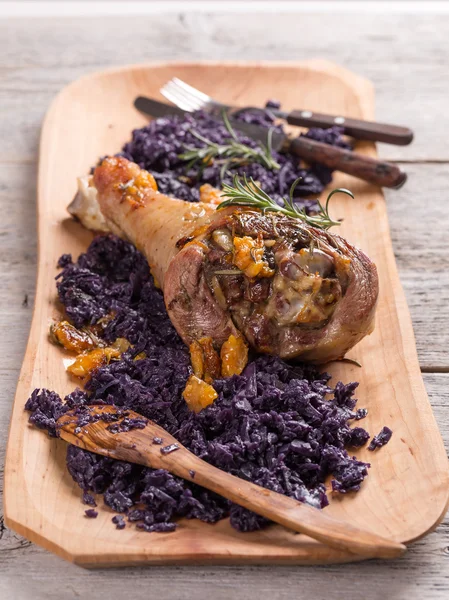 Roasted turkey drumstick — Stock Photo, Image