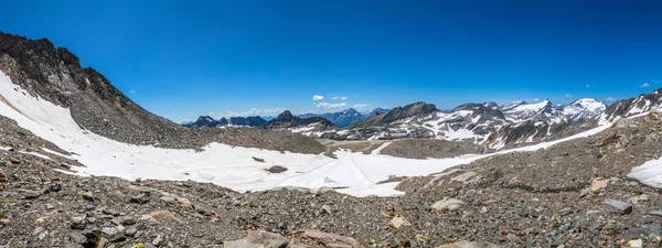 Landskapet på Molltaler Glacier Royaltyfria Stockbilder