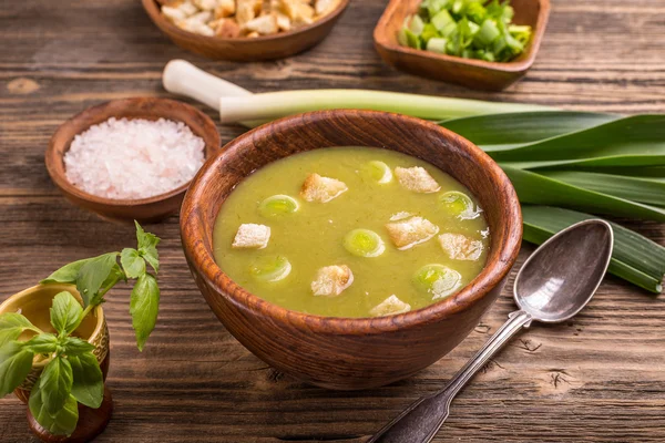 Sopa de puerro y patata —  Fotos de Stock