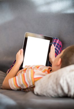 tablet ile çocuk