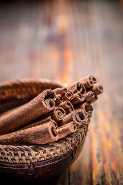 Fragrant cinnamon sticks Royalty Free Stock Photos