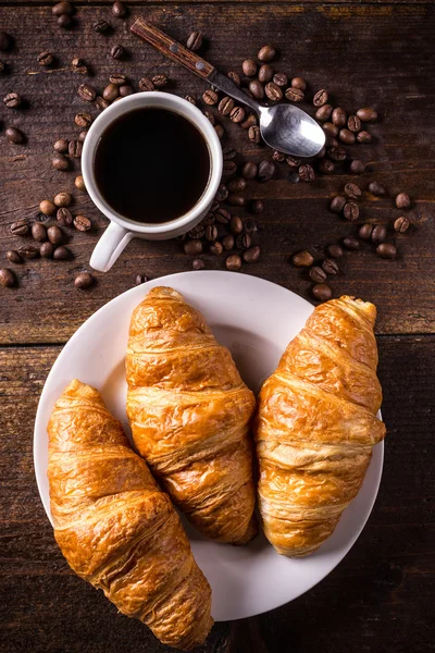 Koffie en croissant — Stockfoto