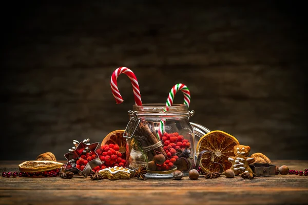 Candy cane in glass — Stock Photo, Image
