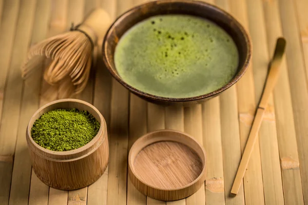Chá verde na tigela — Fotografia de Stock
