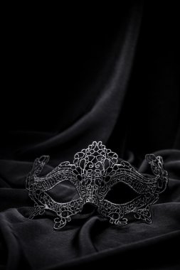 Karnaval maskesi tığ işi 