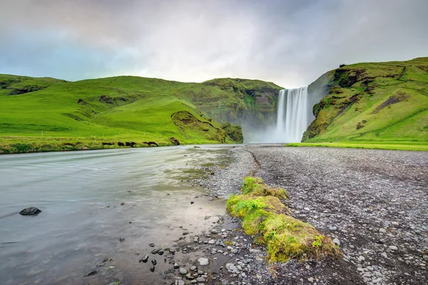 A Skogafoss vízesés Izlandon — Stock Fotó