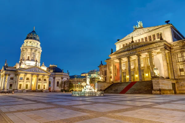 Der gendarmenmarkt in berlin — Stockfoto