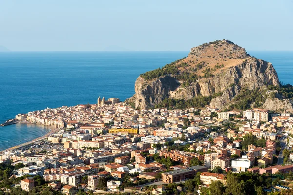 Den byn i Cefalù på Sicilien — Stockfoto