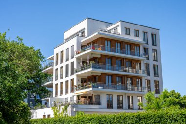 Berlin, Almanya 'da modern çok aile apartmanı