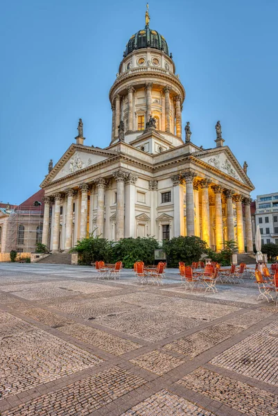 Franse Kathedraal Aan Gendarmenmarkt Berlijn Bij Zonsopgang Zonder Volk — Stockfoto